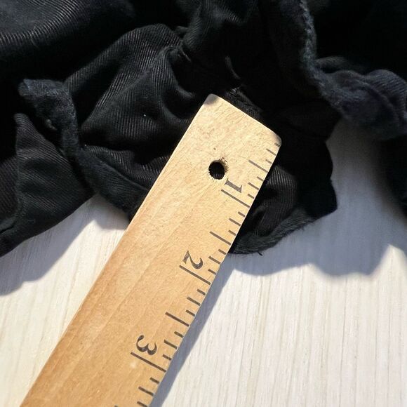 Wilfred Free Aritzia Beatrice Romper Shorts Jumpsuit Adjustable Straps Black XS - Picture 9 of 10